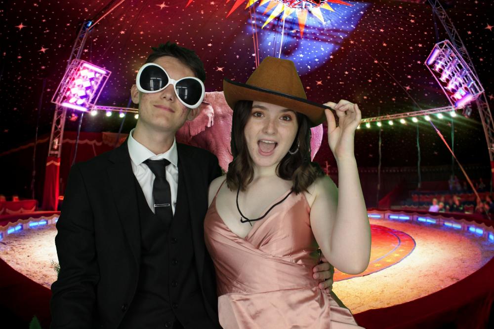 Christ School Prom | View more photos from the event at gallery.myphotoboothexperience.co.uk/u/MyPhotoBoothExperienceLtd/Christ-School-Prom